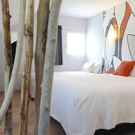 Logis Hotel L'Ayguelade Bielle Ngoại thất bức ảnh