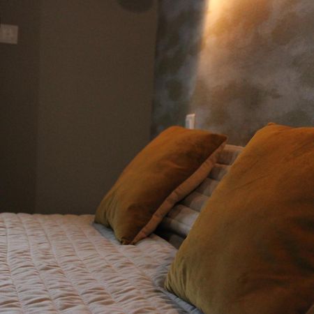 Logis Hotel L'Ayguelade Bielle Ngoại thất bức ảnh