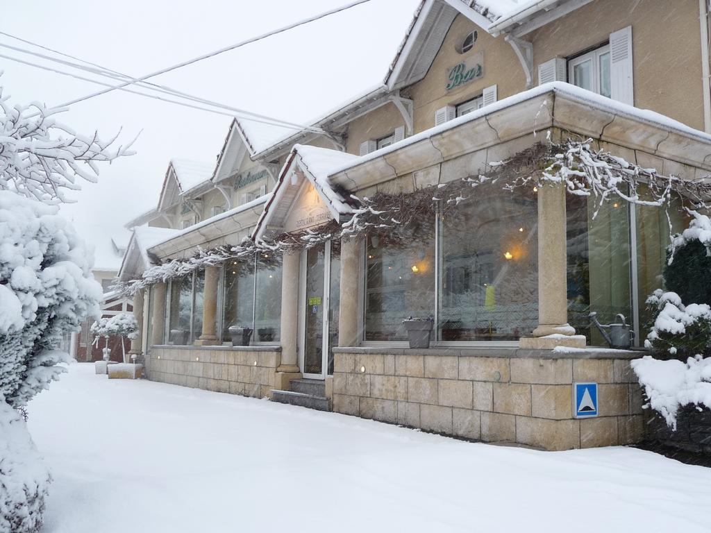 Logis Hotel L'Ayguelade Bielle Ngoại thất bức ảnh