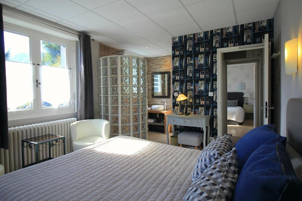 Logis Hotel L'Ayguelade Bielle Ngoại thất bức ảnh
