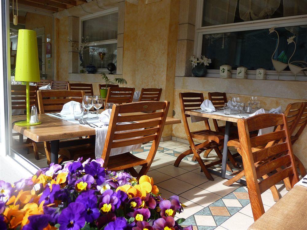 Logis Hotel L'Ayguelade Bielle Ngoại thất bức ảnh